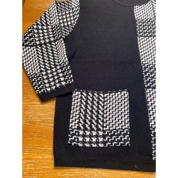 Womens Patterned Sweater - Picture 3 of 5